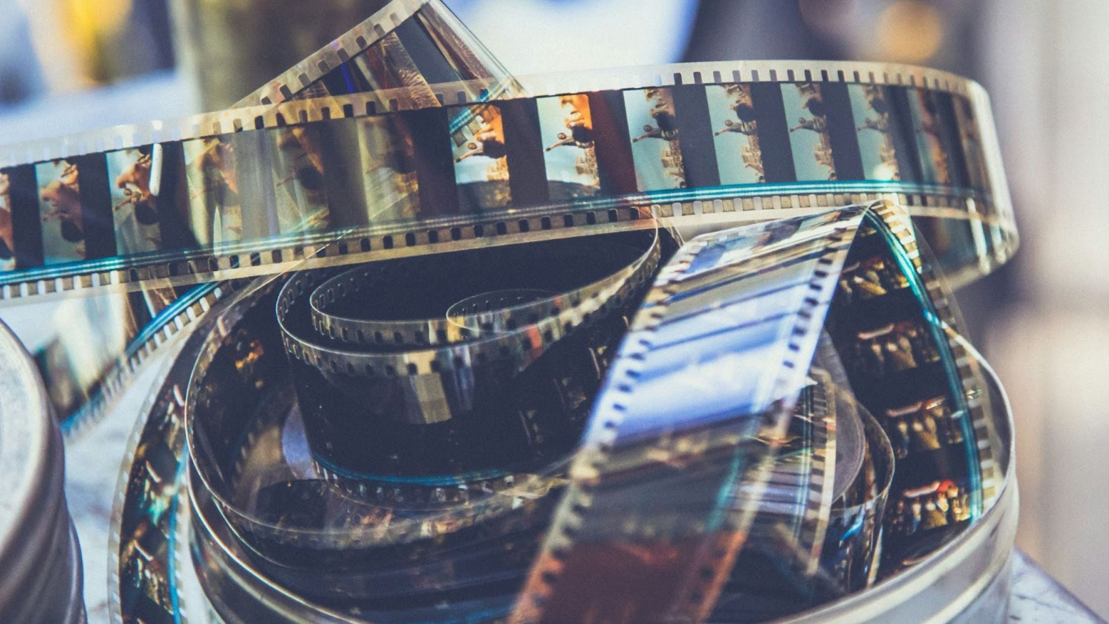 16mm vs 35mm: Which One is Right for You? - ORWO Film